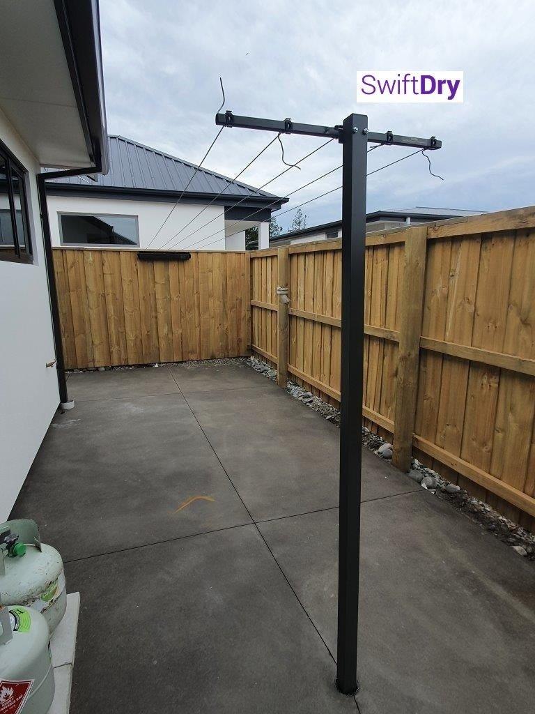 Austral Retractaway 40 (5 Lines, 40m) - SwiftDry Clotheslines NZ